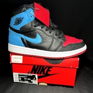 Wmns Nike Air Jordan 1 High OG NC to Chi - Size 9 - Women's Trending Shoes